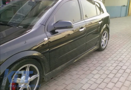 Astra H Side Skirts Raw Surface Vacuum Plastic / 2004-2009