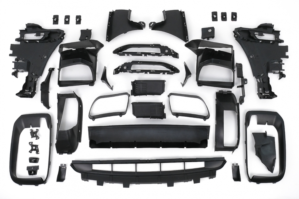 Kit complet pentru corpuri adecvat pentru Porsche Cayenne 9Y0 (2018-UP) Conversie în Look Turbo & Aero (Cod: CBPOCY4) thumb 32