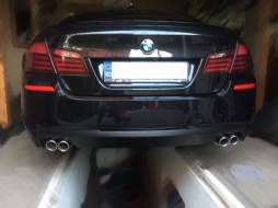 Diffusor glänzend schwarz für BMW F10 11-16 102-433 70RS Auspuff Twin Doppelauspuff-image-6072992