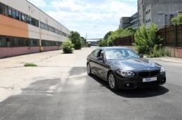 Пълен комплект за каросерия, подходящ за BMW F10 5 Series (2014-up) Facelift LCI M-Technik 550i Дизайн Brilliant Черен Edition-image-6029622