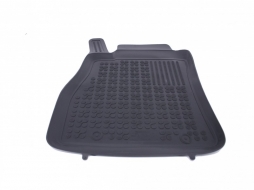 Floor mat Rubber Black suitable for NISSAN Juke 2010-2019-image-6018050