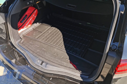 Frogum ProLine rubber trunk mat suitable for Renault Megane wagon 2015-2022 with the trunk floor in the upper position-image-6233368