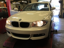 Frontstoßstange für BMW 1er E81 E82 E87 E88 2009+ M-Tech M-Technik Look-image-6016934
