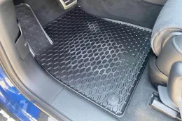 Gummimatten Gumarny Zubri geeignet für Audi Q7 nach 2015, Audi Q8 nach 2018, 4-teiliges Set, schwarze Farbe-image-6252094