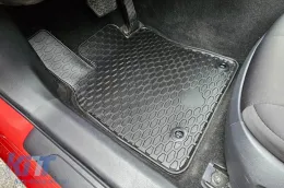 Gummimatten Gumarny Zubri geeignet für Toyota Camry nach 2018, 4-teiliges Set, schwarze Farbe-image-6252358