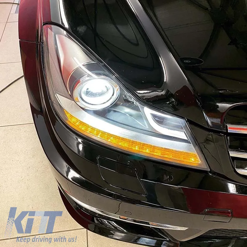 Headlights Set Suitable for Mercedes-Benz C-Class W204 11-14 DRL & Led Signal Black H7 With Motor