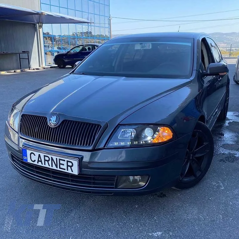 Headlights Set suitable for Skoda Octavia 1Z 04-08 DRL Black H7/H1 Sonar