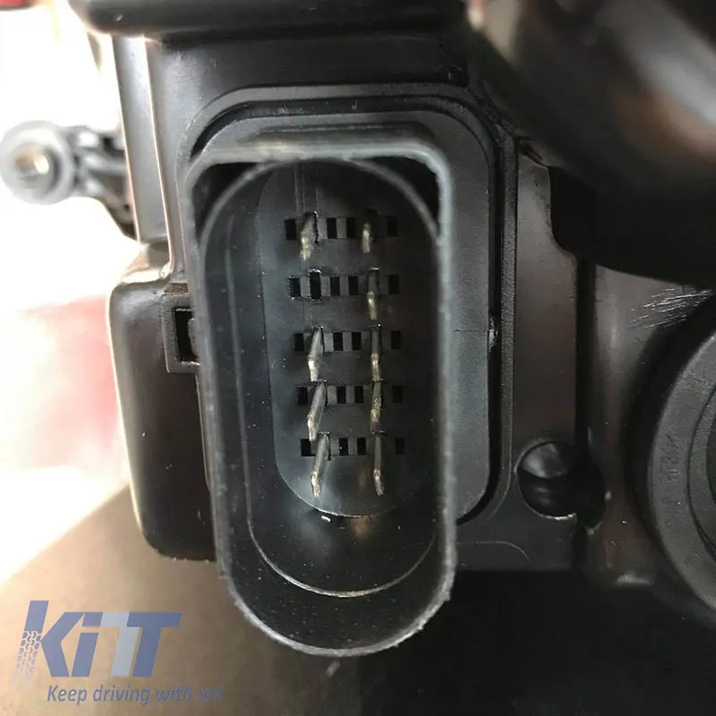 Headlights Set suitable for VW Golf V (5) 03-08 Projectors GTI / R32 Look Black H7/H7 With Motor & E-Mark Carner