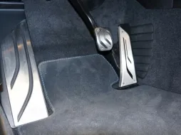 Lábpihentető pedál szett BMW 1-es F20, 2 Series F22, 3 Series F30, 4 Series F32 automata-image-6019755