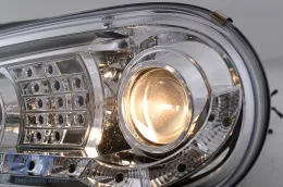 LED DRL fényszórók VW Golf IV 4 (09.1997-09.2003) típushoz króm-image-6105372