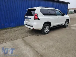 Oldal küszöb fellépő Toyota Land Cruiser Prado FJ150 (2010-től) modellekhez
Kompatibilis:
Toyota Land Cruiser Prado FJ150 (2010-től) 5 ajtó
Nem kompatibilis:
Toyota Land Cruiser Prado FJ120 (-image-6279183
