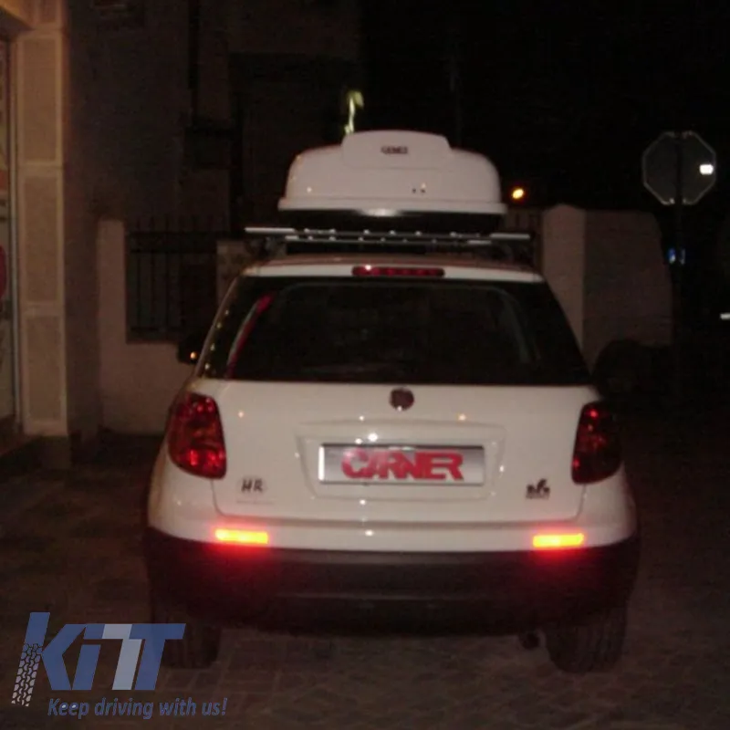 Roof Box Free 420L White Gloss Suitable for Dual Open & Quick Fix