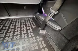 Rubber trunk mat by Rezaw-Plast suitable for BMW X7 G07 after 2018 with 7 seats with folded 3rd row of seats-image-6219634