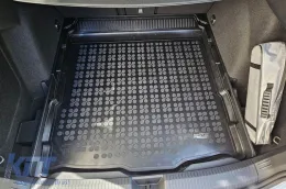Rubber trunk mat by Rezaw-Plast suitable for Volkswagen Golf VIII wagon, Mild Hybrid after 2019 with the trunk floor in the lower position-image-6218980