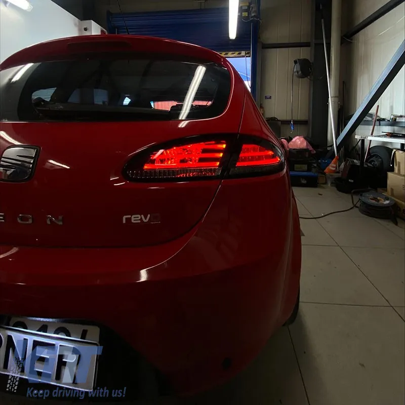 Tailights Set suitable for Seat Leon 1P 05-09 Led Red/Smoke Sonar